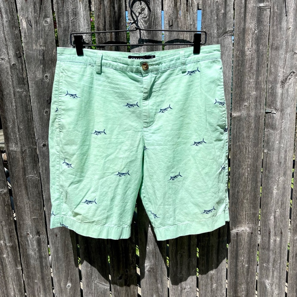 Chaps Men’s Shark Print Shorts